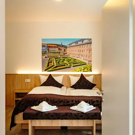 Apartment Am Landhof 4 Barockgarten *
